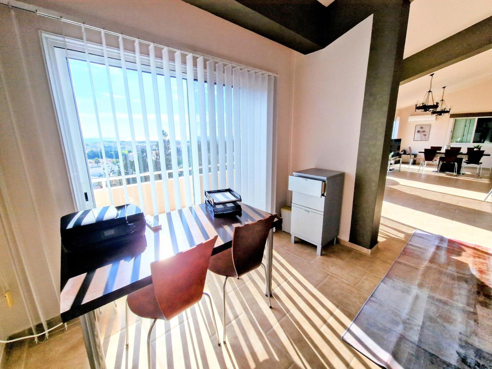 Paphos Central Penthouse ภายนอก รูปภาพ