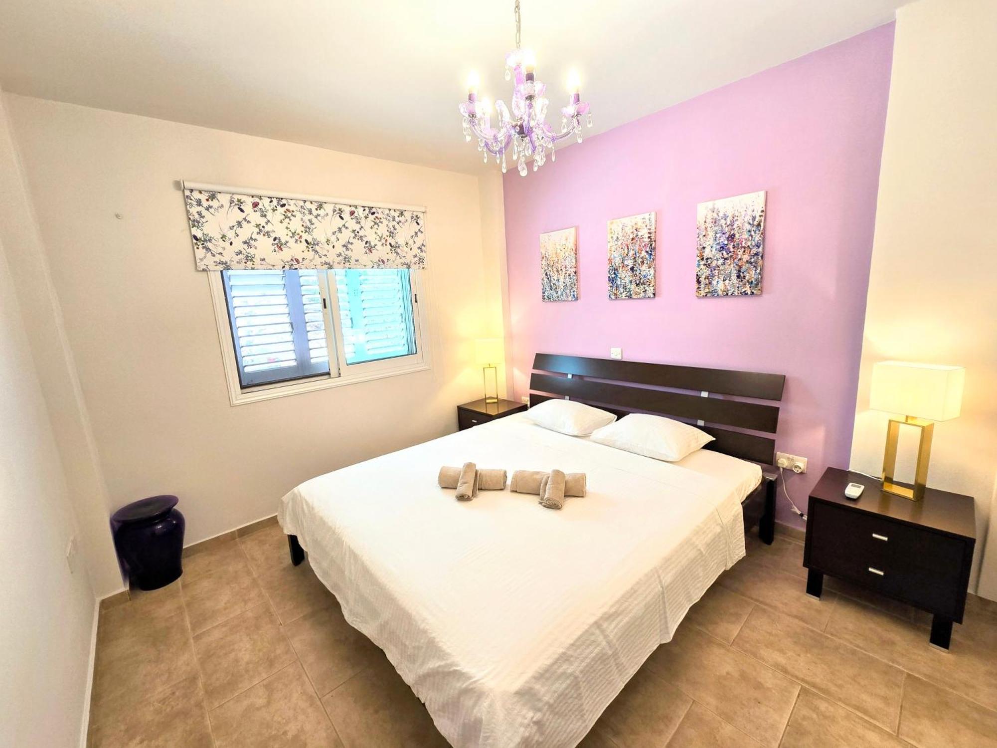 Paphos Central Penthouse ภายนอก รูปภาพ